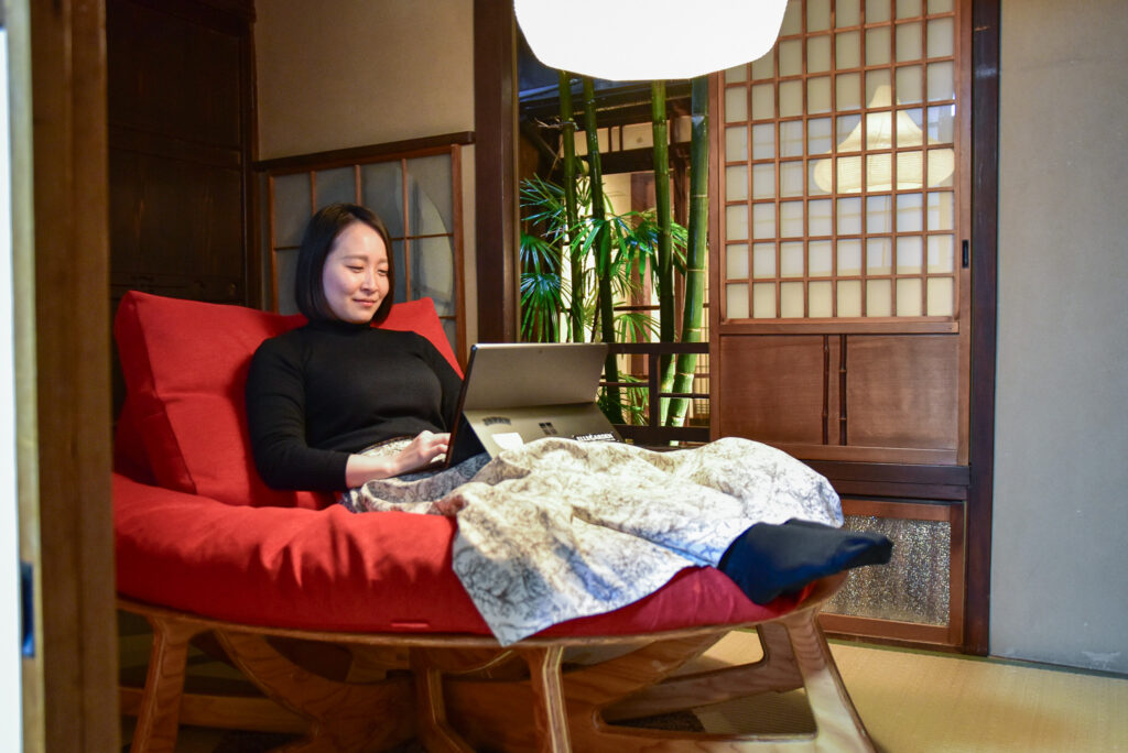 IWATAの「人類進化ベッド」で”POWER NAP “してみよう！祇園の中にあるコワーキングスペースSIGHTS KYOTOで期間限定の体験イベントを開催