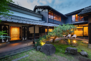 “町家ホテル おやど baison”が4つの新企画をスタート！SNSキャンペーン、和文化体験・夕食提携・特別アメニティ付き宿泊プランを展開